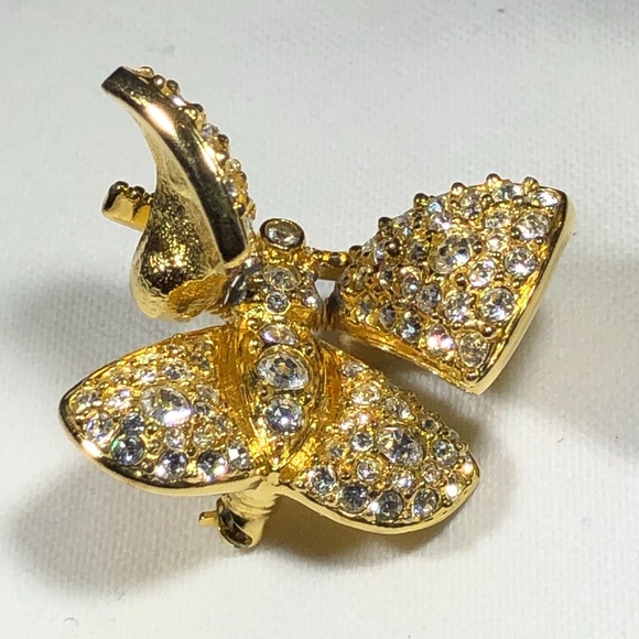 VINTAGE JOAN RIVERS PAVE CRYSTAL TREMBLER BUTTERFLY BROOCH W ARTICULATED WINGS - Picture 6 of 16